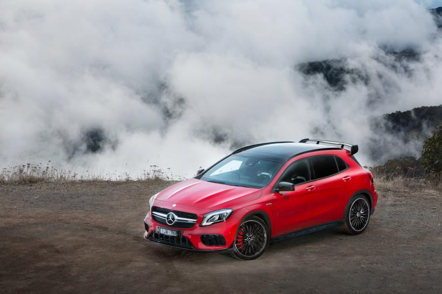  Mercedes-AMG GLA45 4Matic 2017 года  (AU) (фото 5 из 26)